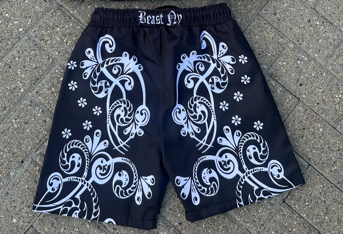 Exclusive Beast NY Midnight Bandana Short Set 🔥