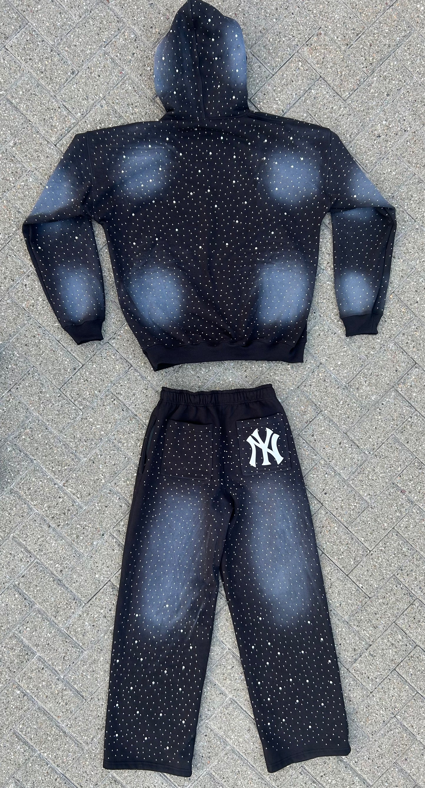 The Notorious Beast NY Sweatsuit — Brooklyn’s Crown Jewel 👑