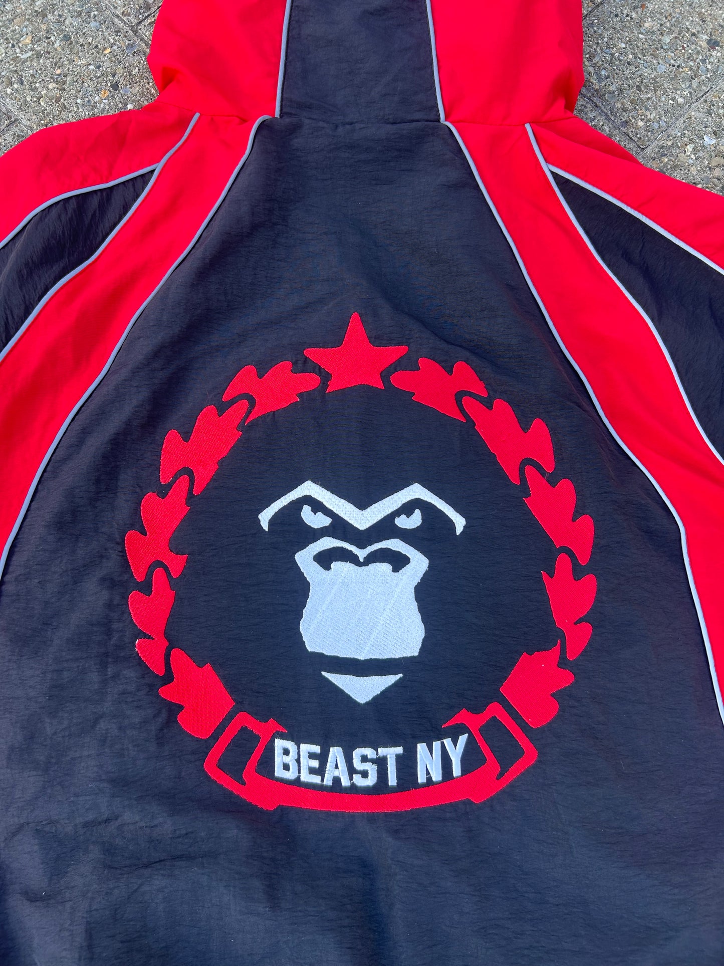 Beast NY Reflective Piping Windbreaker Set