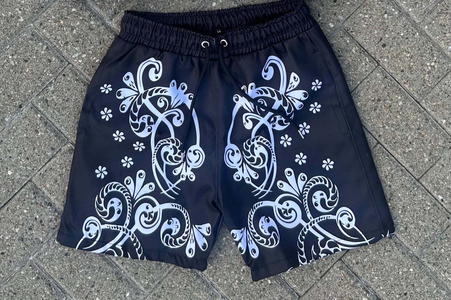 Exclusive Beast NY Midnight Bandana Short Set 🔥