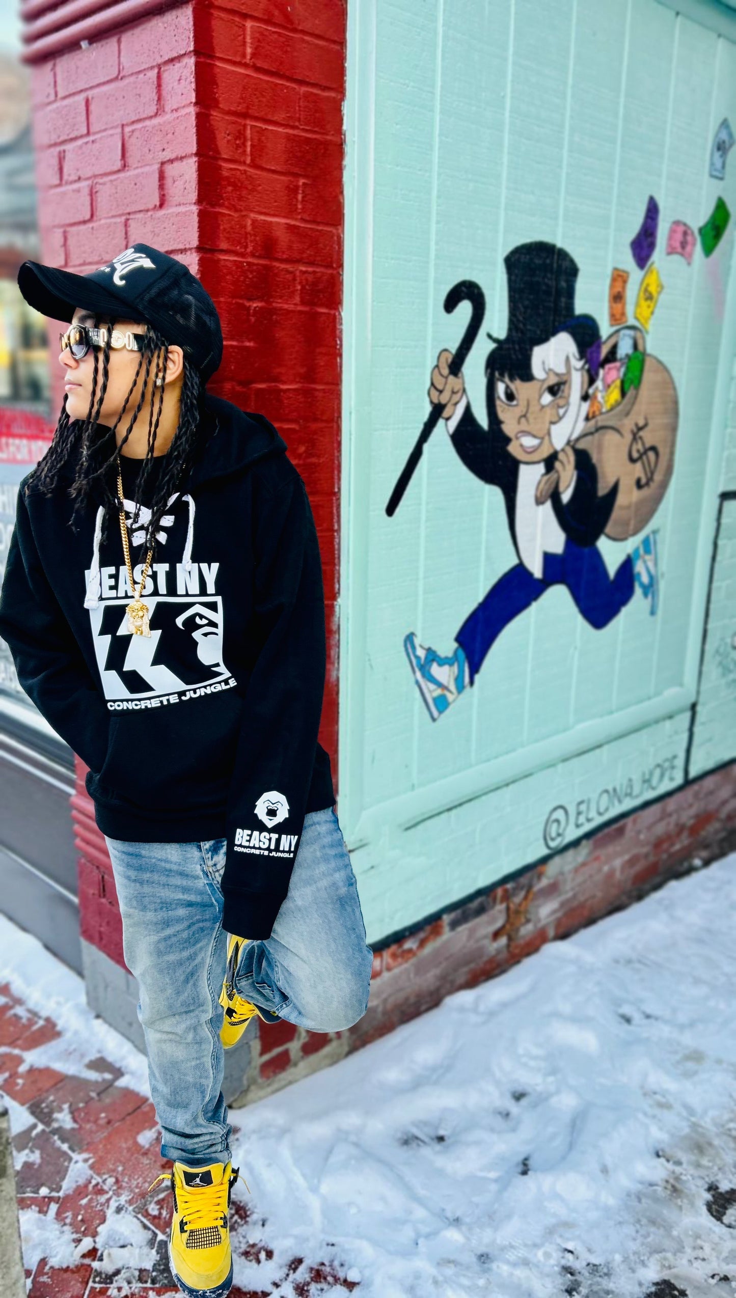 BEAST NY logo Signature hoodie