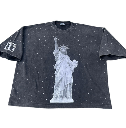 Beast NY Statue of Liberty "Middle Finger" Rhinestone Acid Wash Distress Summer Set