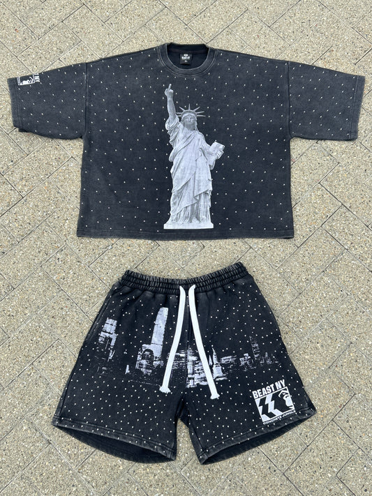 Beast NY Statue of Liberty "Middle Finger" Rhinestone Acid Wash Distress Summer Set
