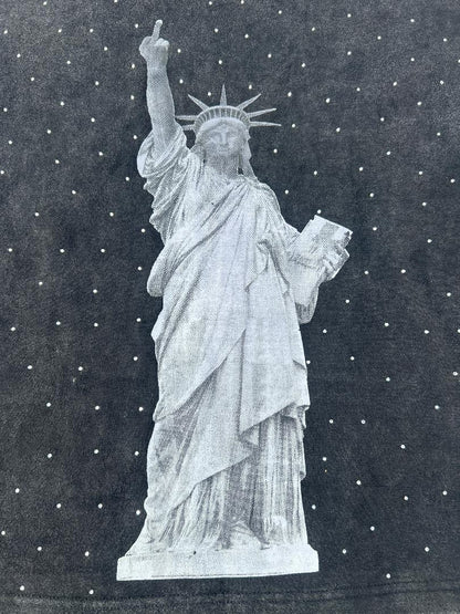 Beast NY Statue of Liberty "Middle Finger" Rhinestone Acid Wash Distress Summer Set